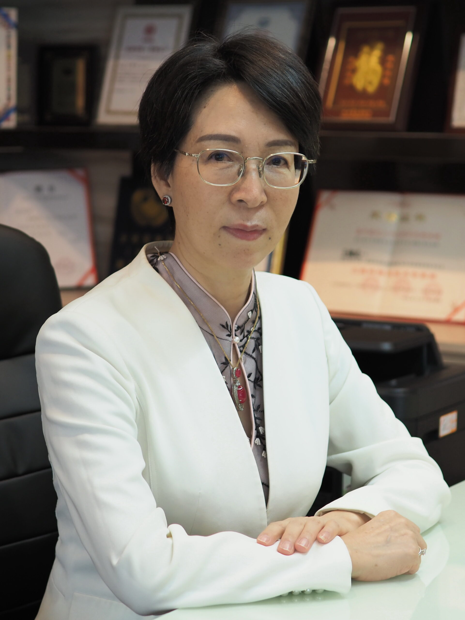 Dr. Wanda Wang